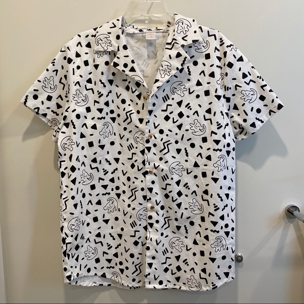Cakeworthy Disney Lion King unisex button up